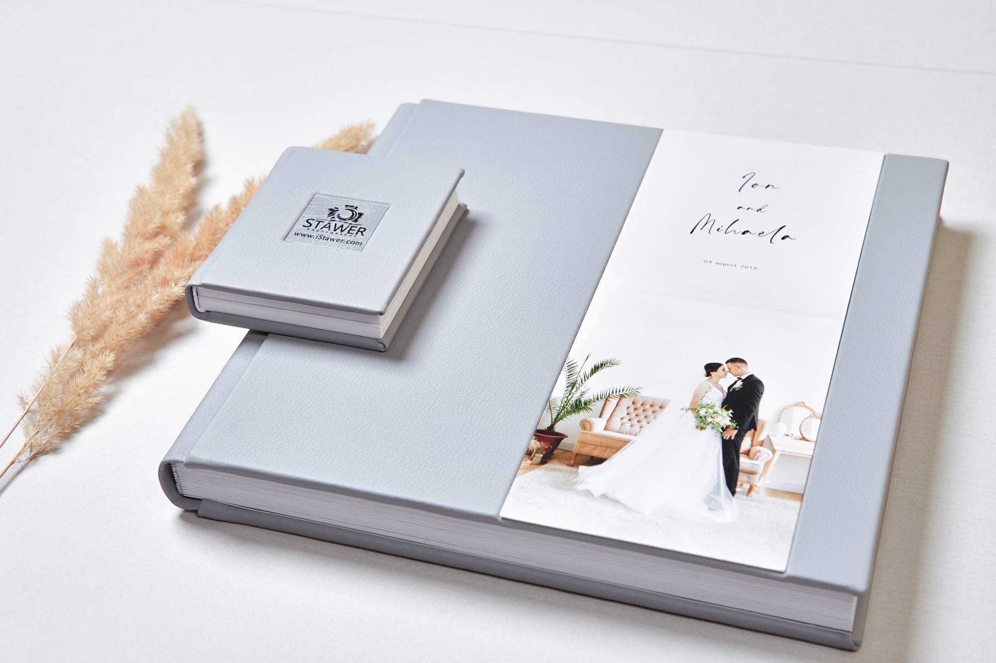 Examples of wedding photo books. Printing & design service. Photo 93359 (2023-05-03 22:08:56)