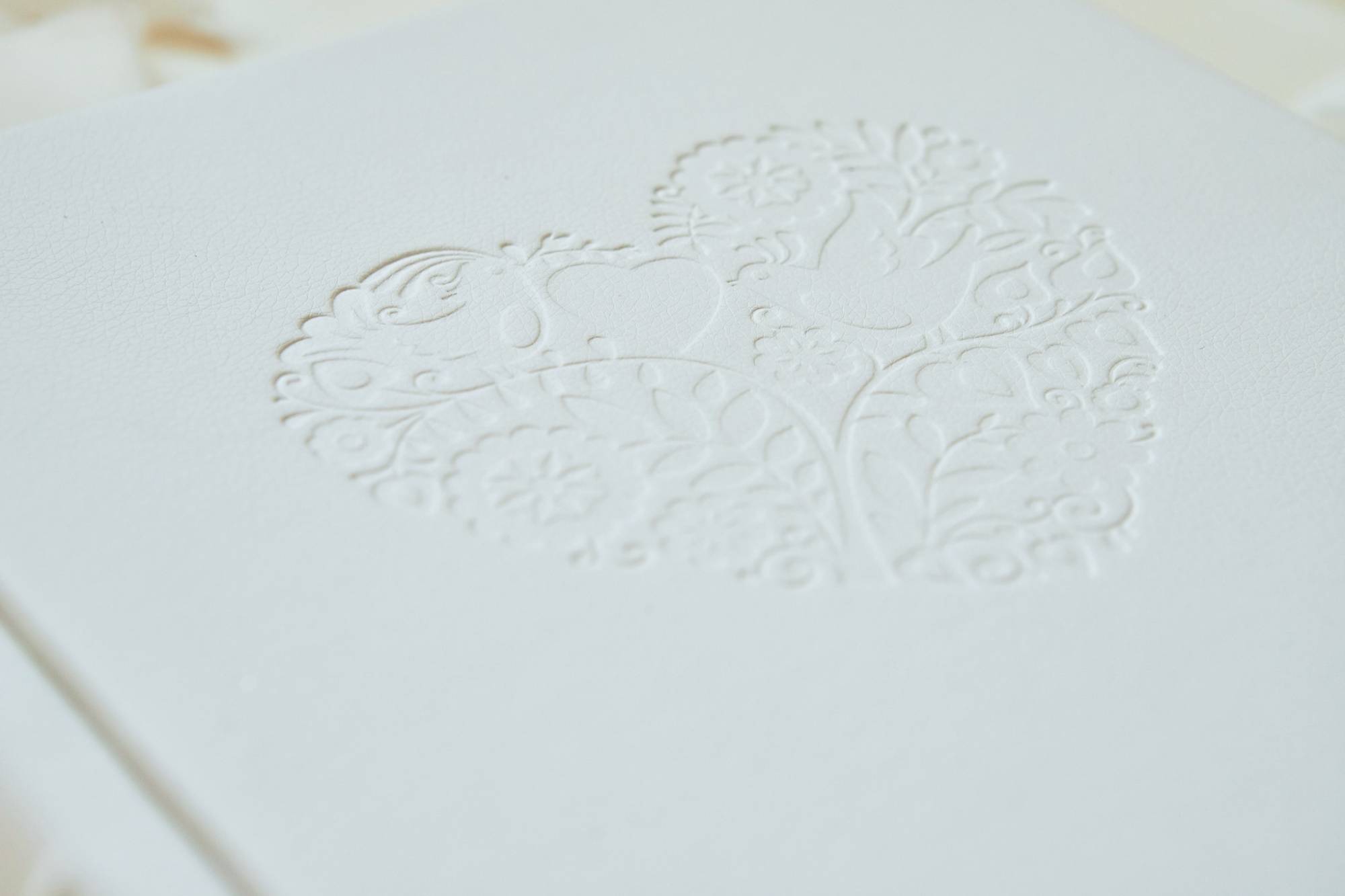 Examples of wedding photo books. Printing & design service. Photo 93385 (2023-05-03 22:08:56)