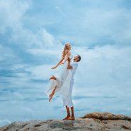 The userpic of client, who leaves the review: Alexey and Tatiana